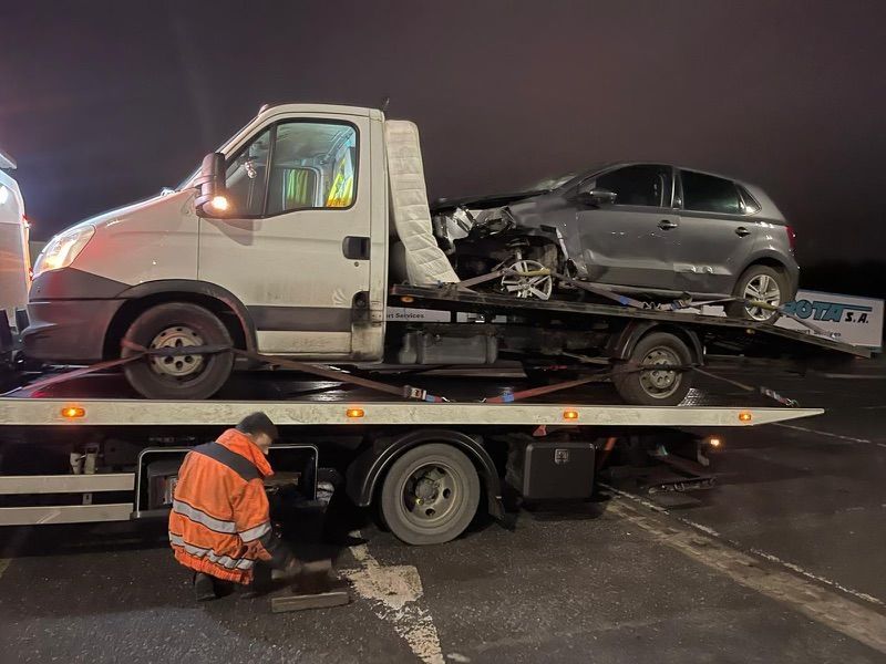 Waiting For A Recovery Truck? Top 5 Things Not To Do